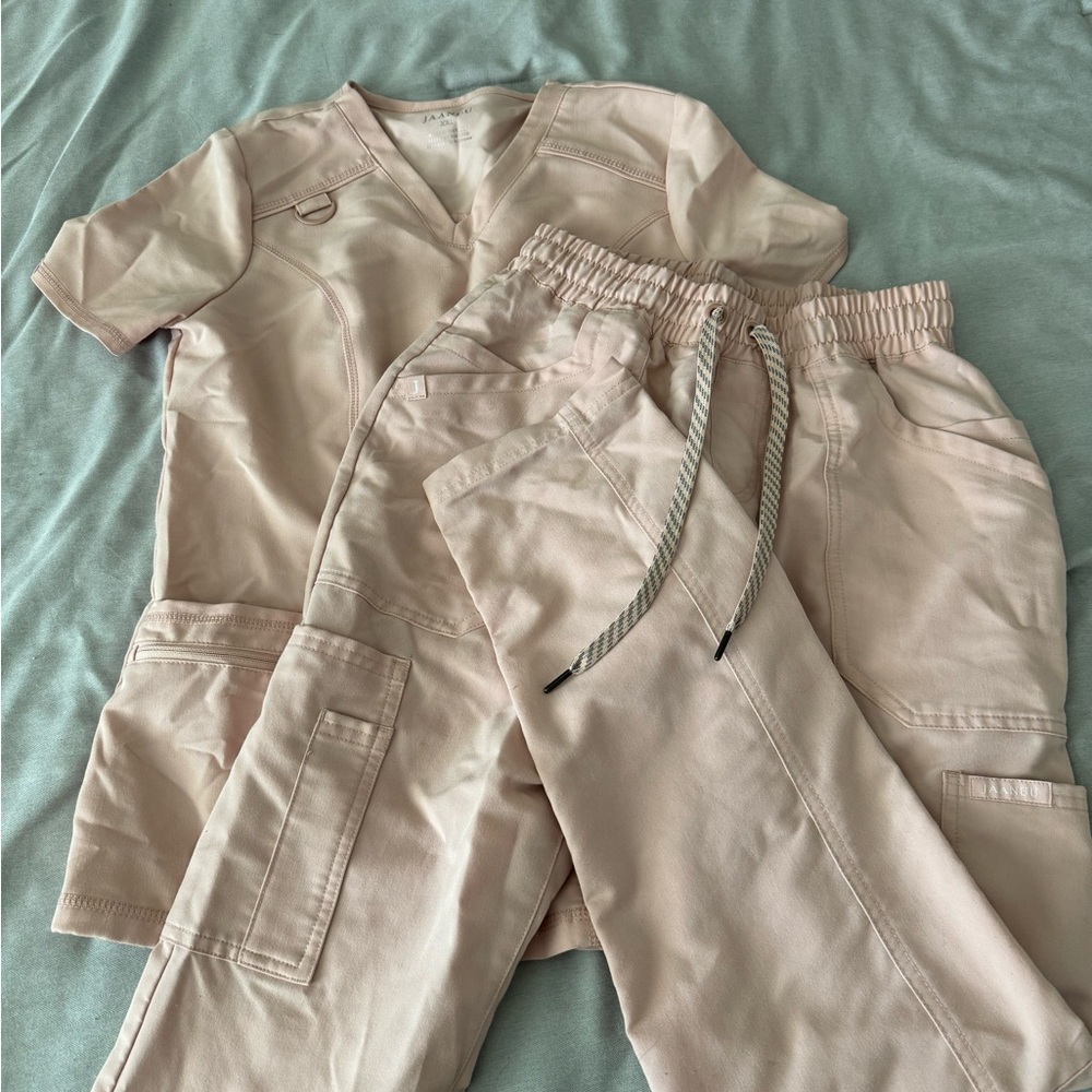 Jaanuu Women’s XS Scrub Top (x2) and Bottoms